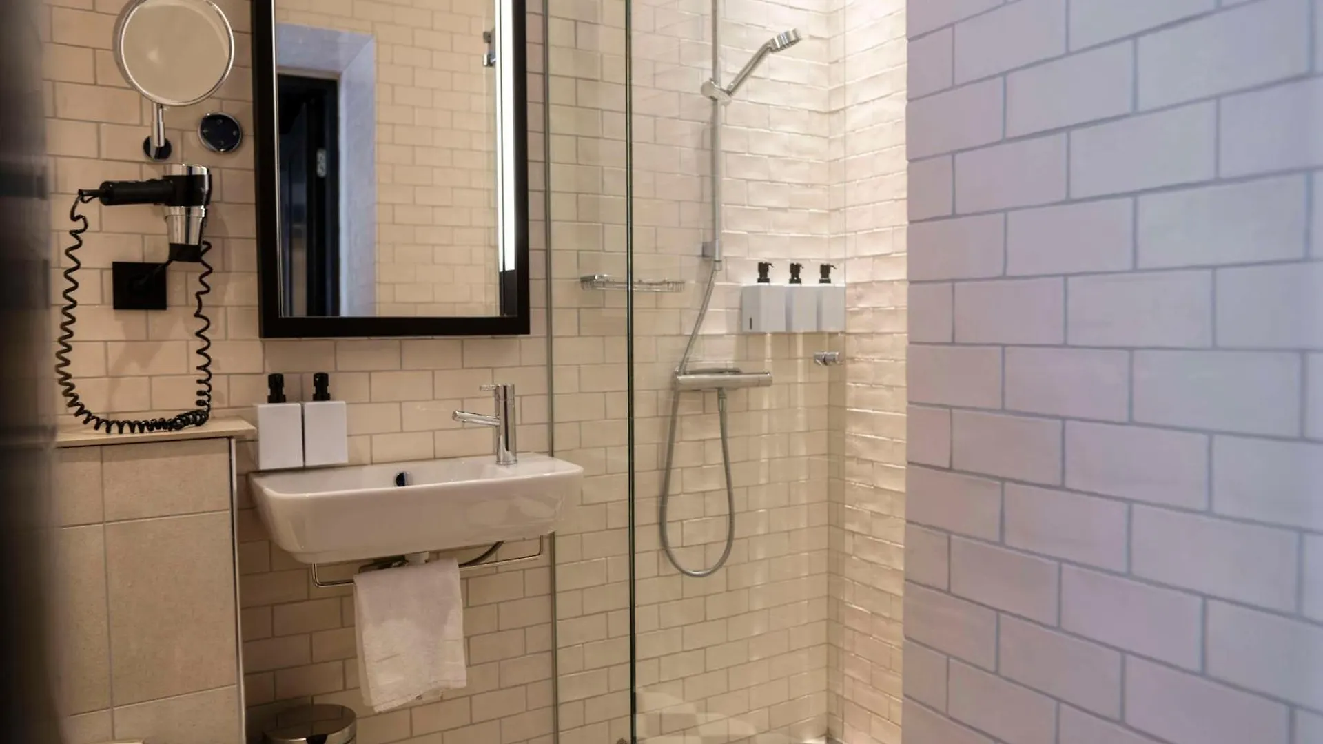 **** Hotel Scandic Grand Central Stockholm Sweden